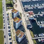 Cozy Modern With Sea Views Wendtorf