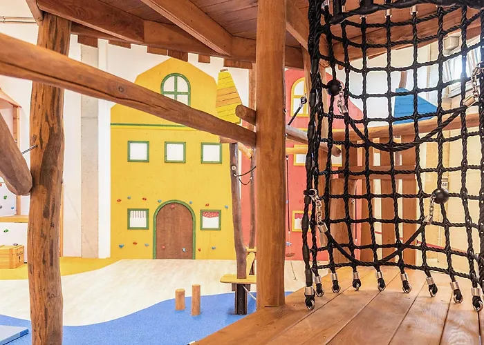 Cozy Modern With Sea Views Lejlighed